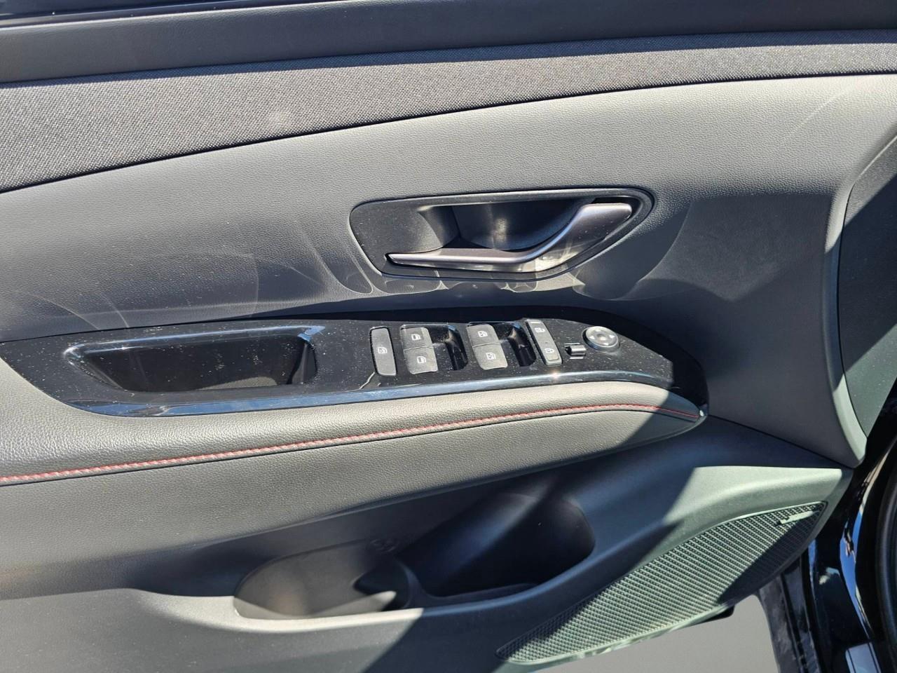 2024 Hyundai Tucson Hybrid  Photo