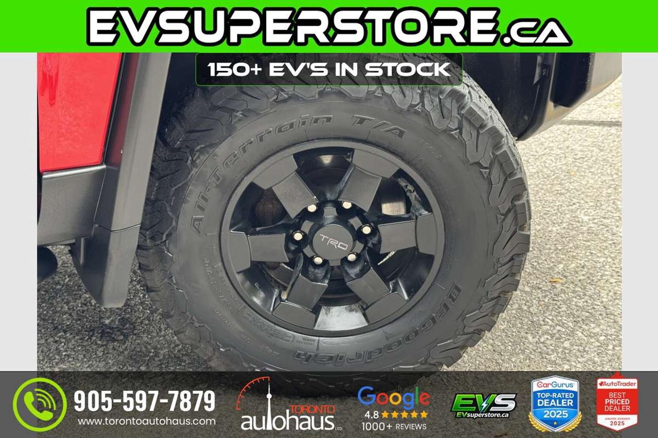 2012 Toyota FJ Cruiser Trail Teams Special Edition/6 Speed/No Claims Photo
