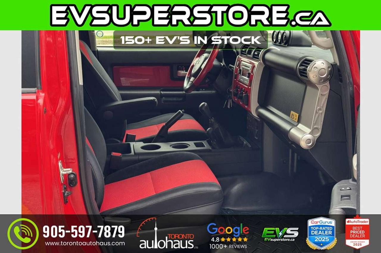 2012 Toyota FJ Cruiser Trail Teams Special Edition/6 Speed/No Claims Photo