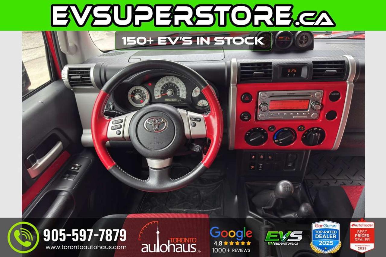 2012 Toyota FJ Cruiser Trail Teams Special Edition/6 Speed/No Claims Photo