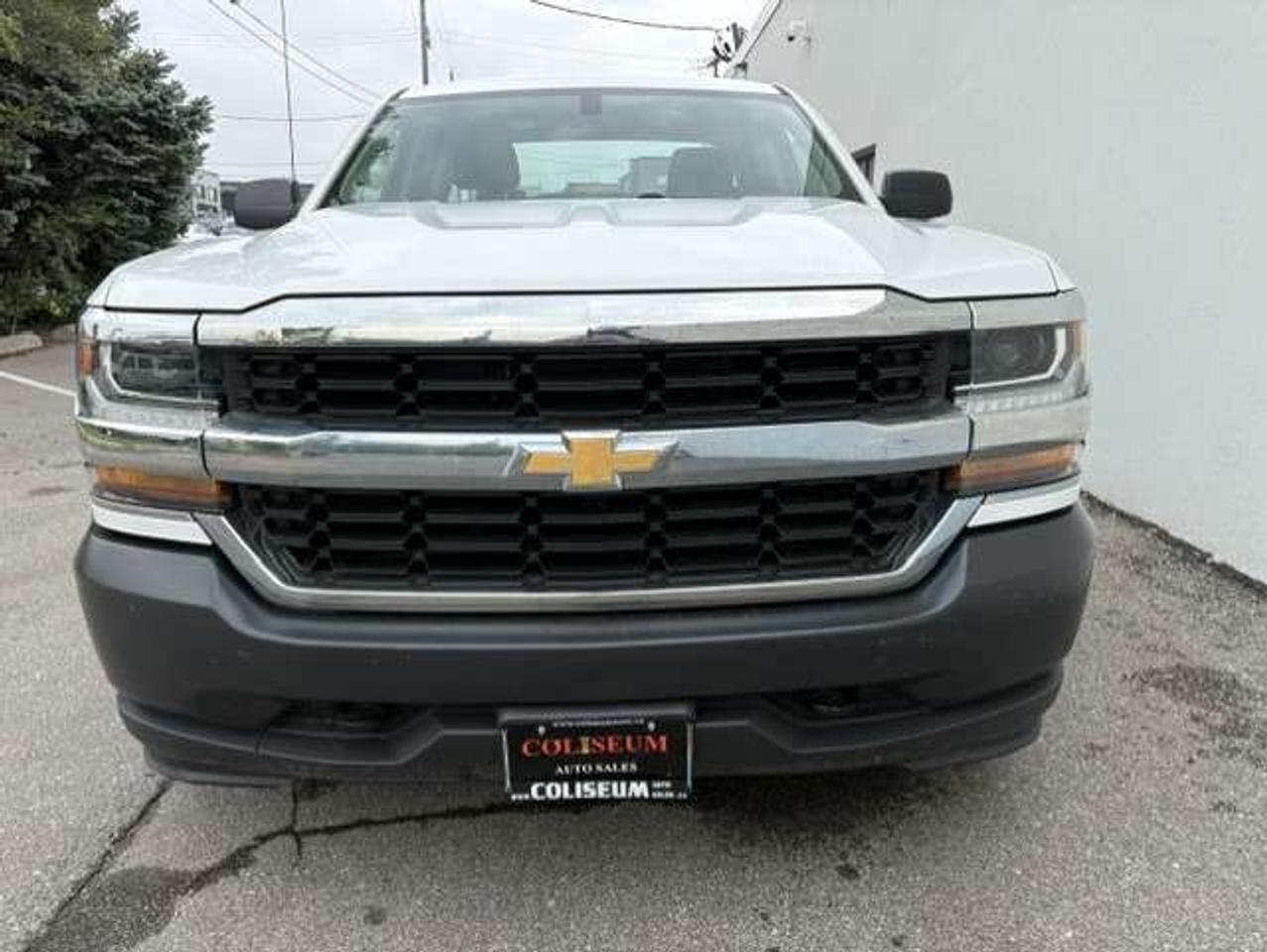 2018 Chevrolet Silverado 1500 4X4 V8 CAMERA-TONNEAU-1 OWNER-NO ACCIDENTS Photo