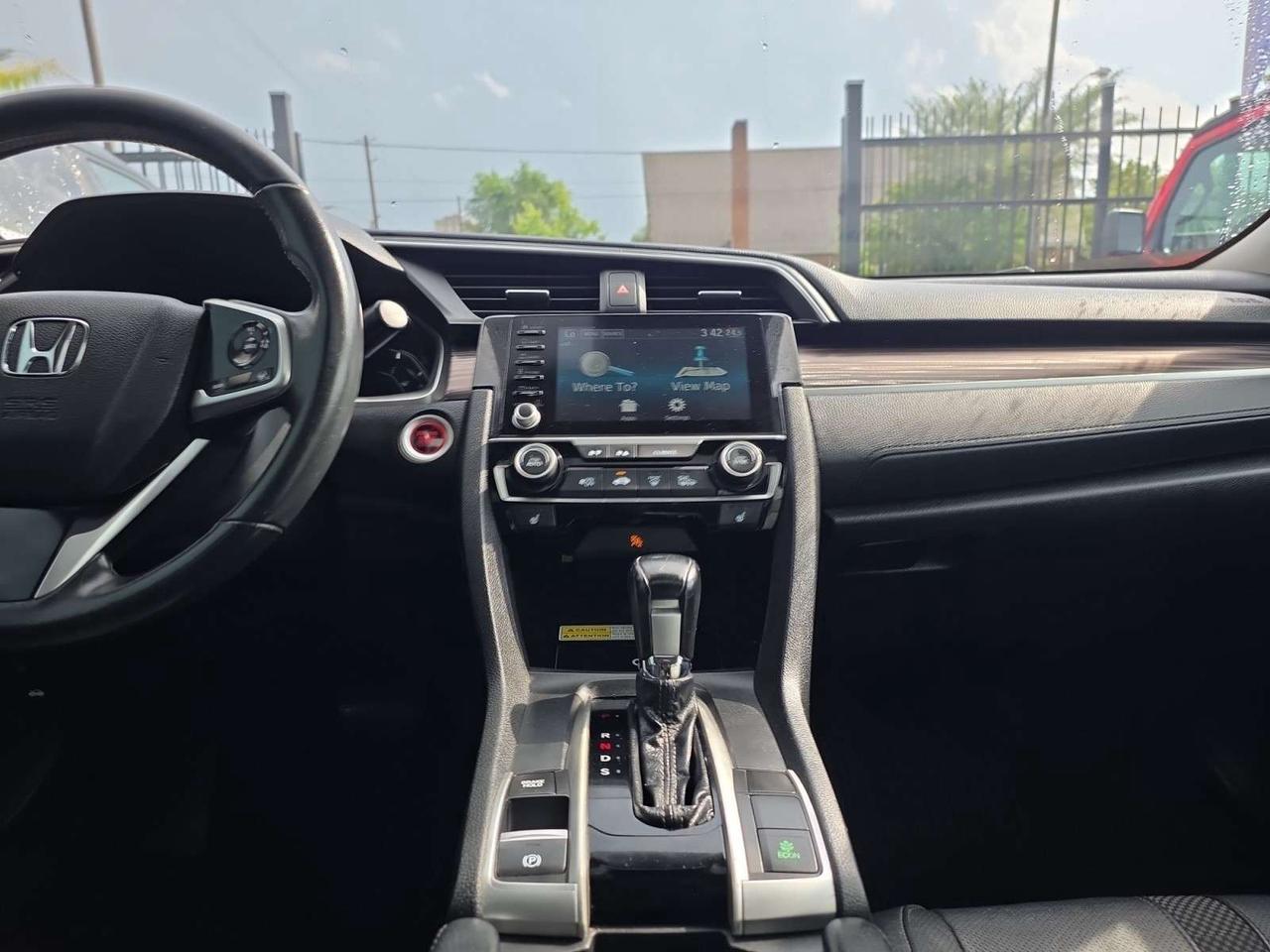 2020 Honda Civic Touring * CARPLAY / ROOF / LEATHER / DRIVER ASSIST / LED LIGHTS / CAMERA Photo