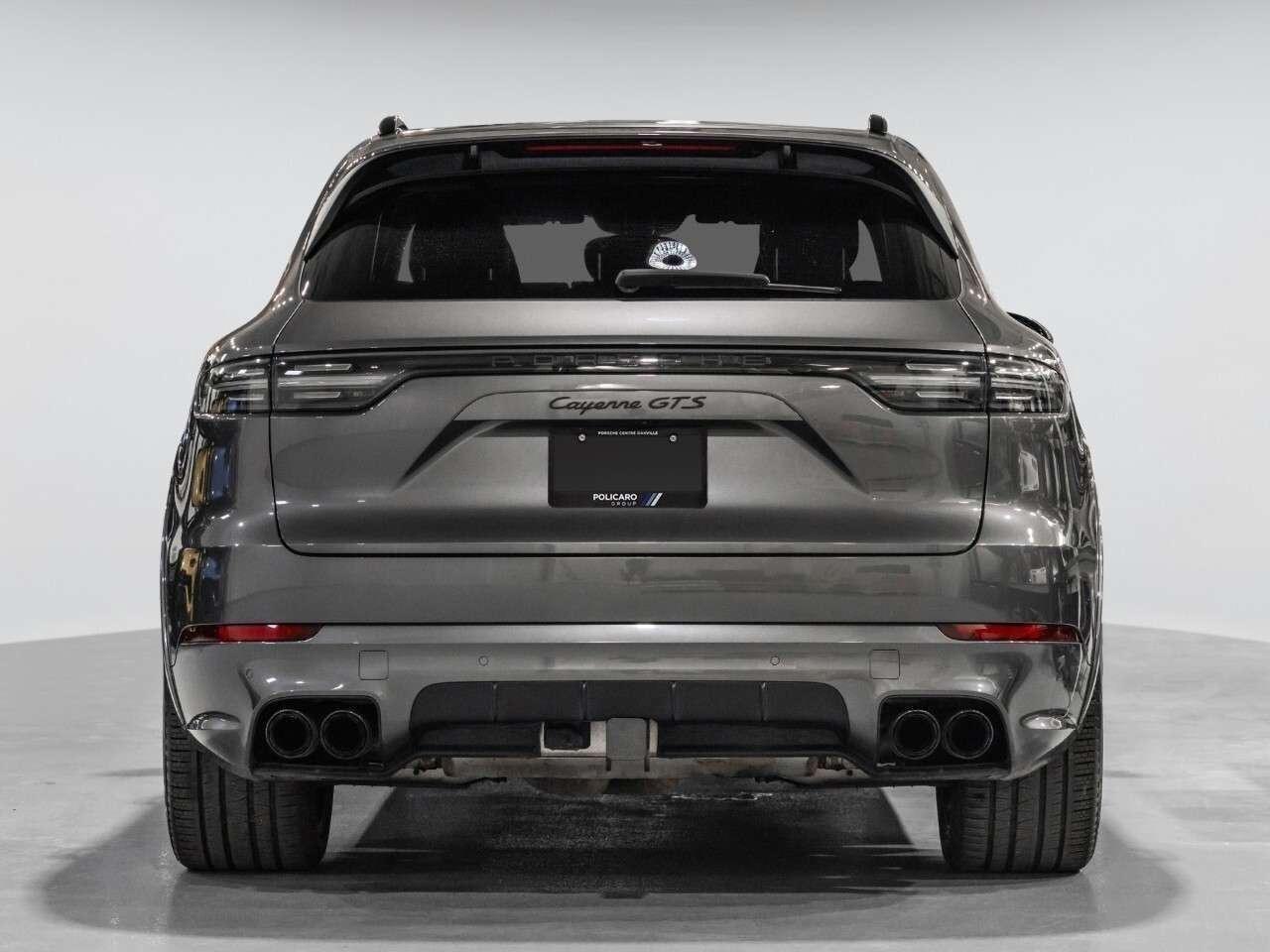 2022 Porsche Cayenne GTS AWD Photo