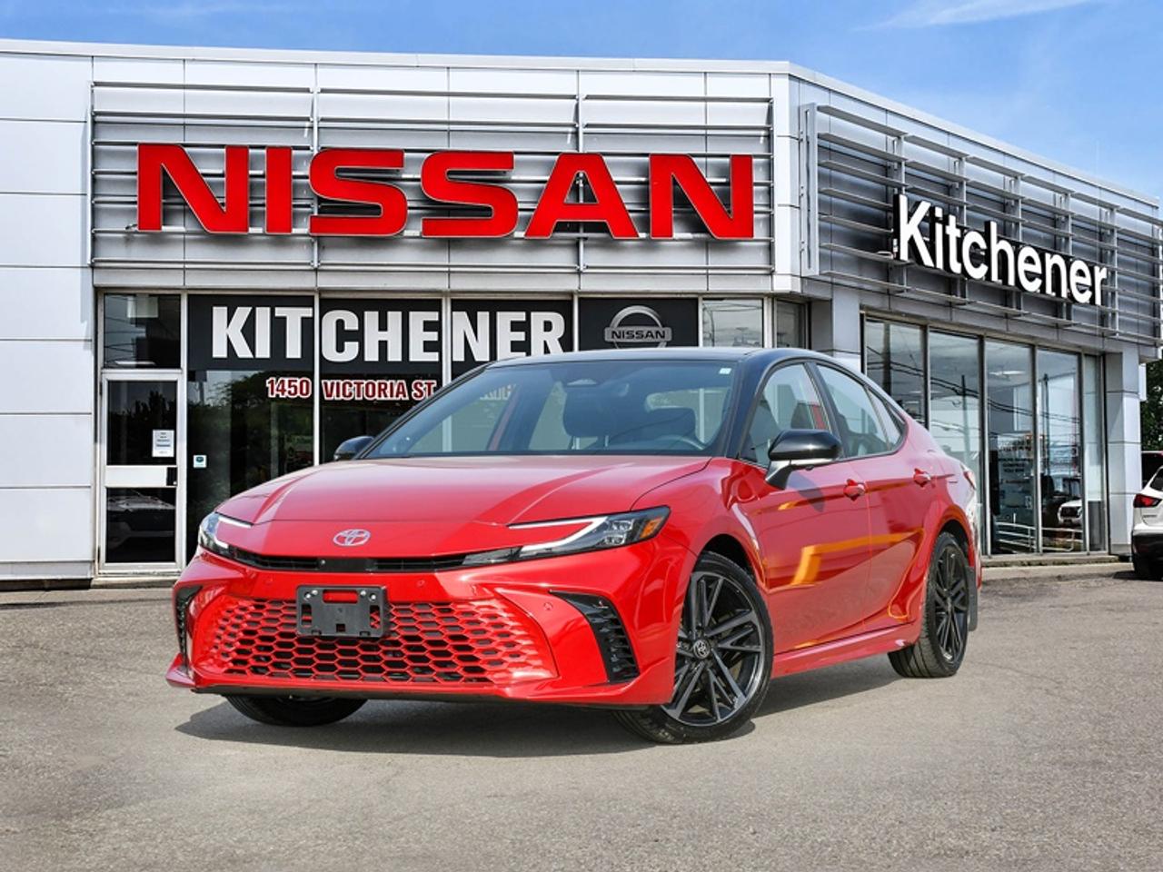 2025 Toyota Camry XSE   Leather   Navi   Roof   Adaptive Cruise   Alloys Photo