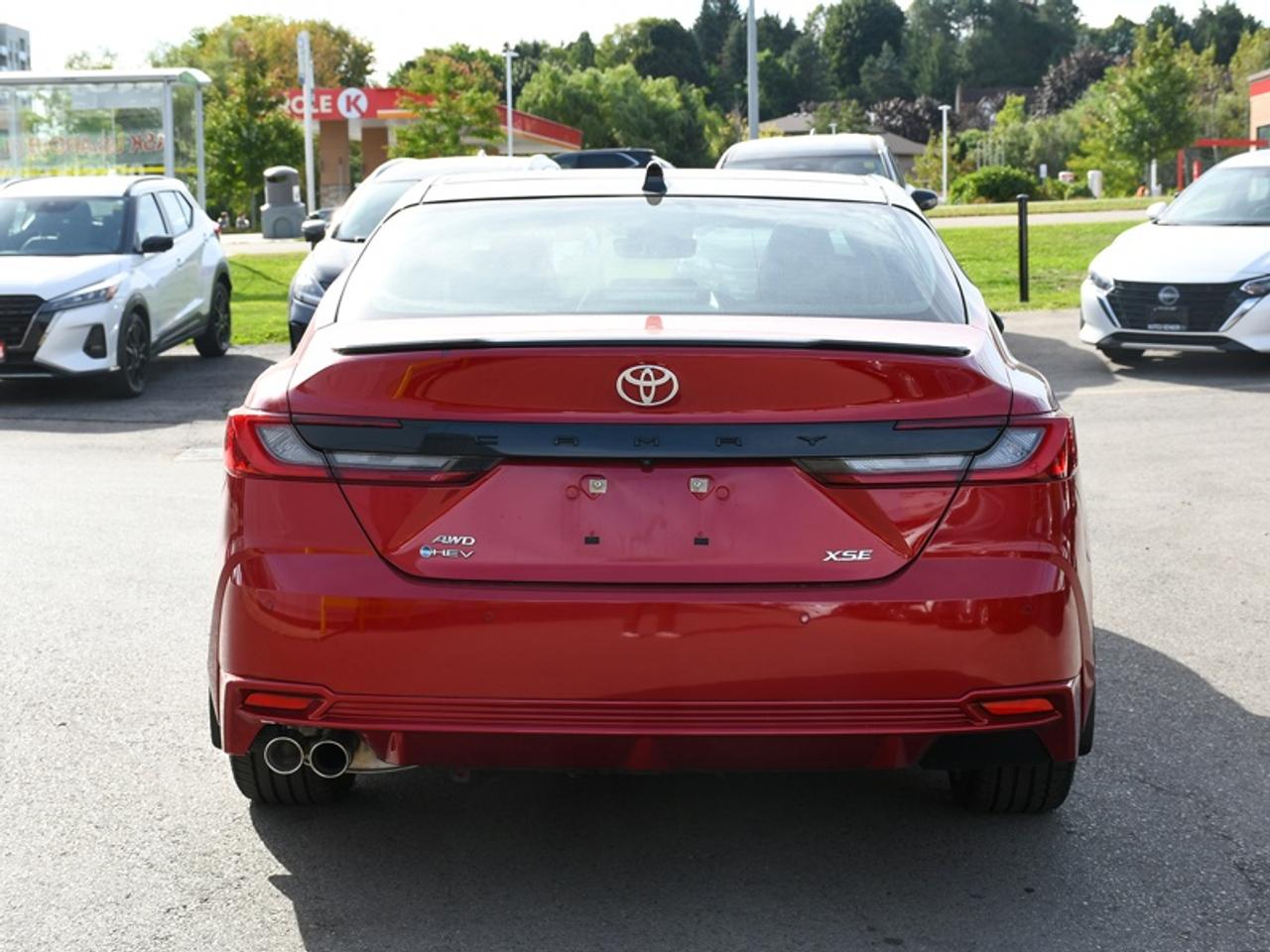 2025 Toyota Camry XSE   Leather   Navi   Roof   Adaptive Cruise   Alloys Photo