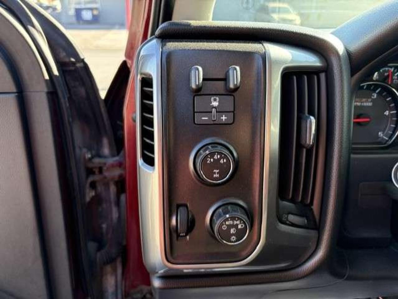 2015 Chevrolet Silverado 3500 LT Z71 4WD **DURAMAX DIESEL-ARCTIC SNOW PLOW** Photo