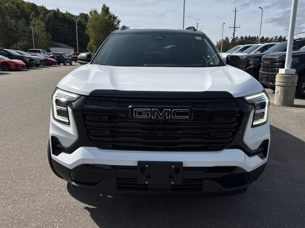 2027 GMC Terrain AWD Elevation Photo5