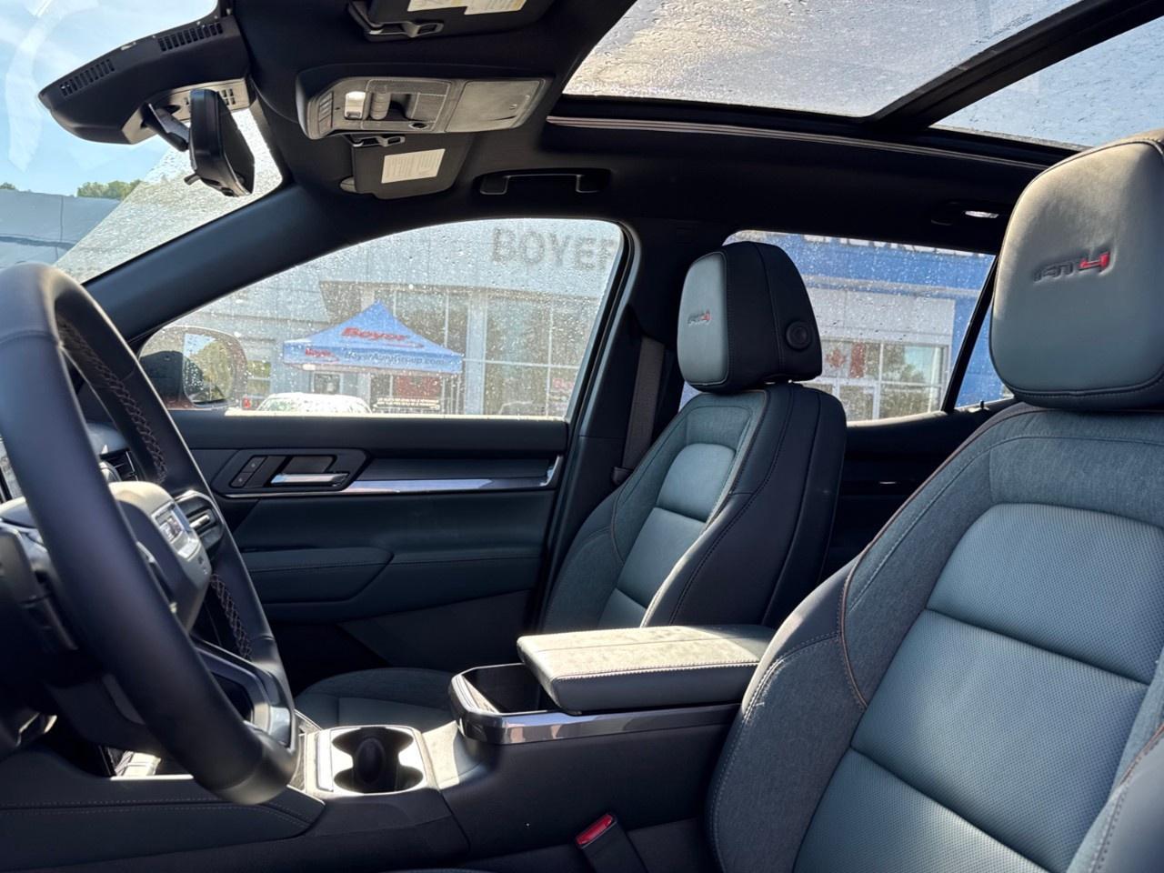 2027 GMC Terrain AWD AT4 Photo