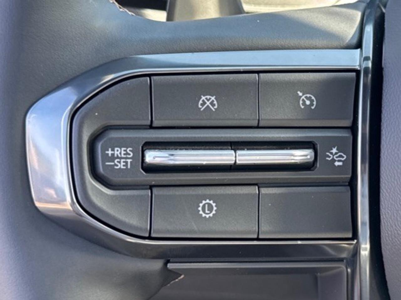 2027 GMC Terrain AWD AT4 Photo