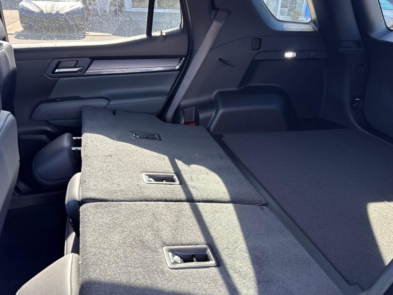 2027 GMC Terrain AWD AT4 Photo