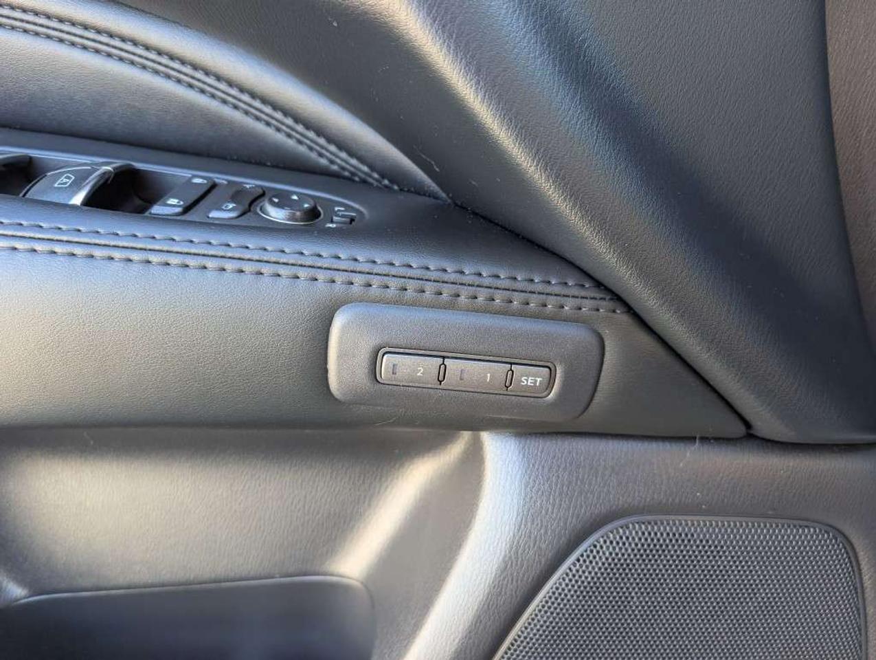 2014 Infiniti QX60 AWD  NAV LEATHER SUNROOF CAMERA Photo