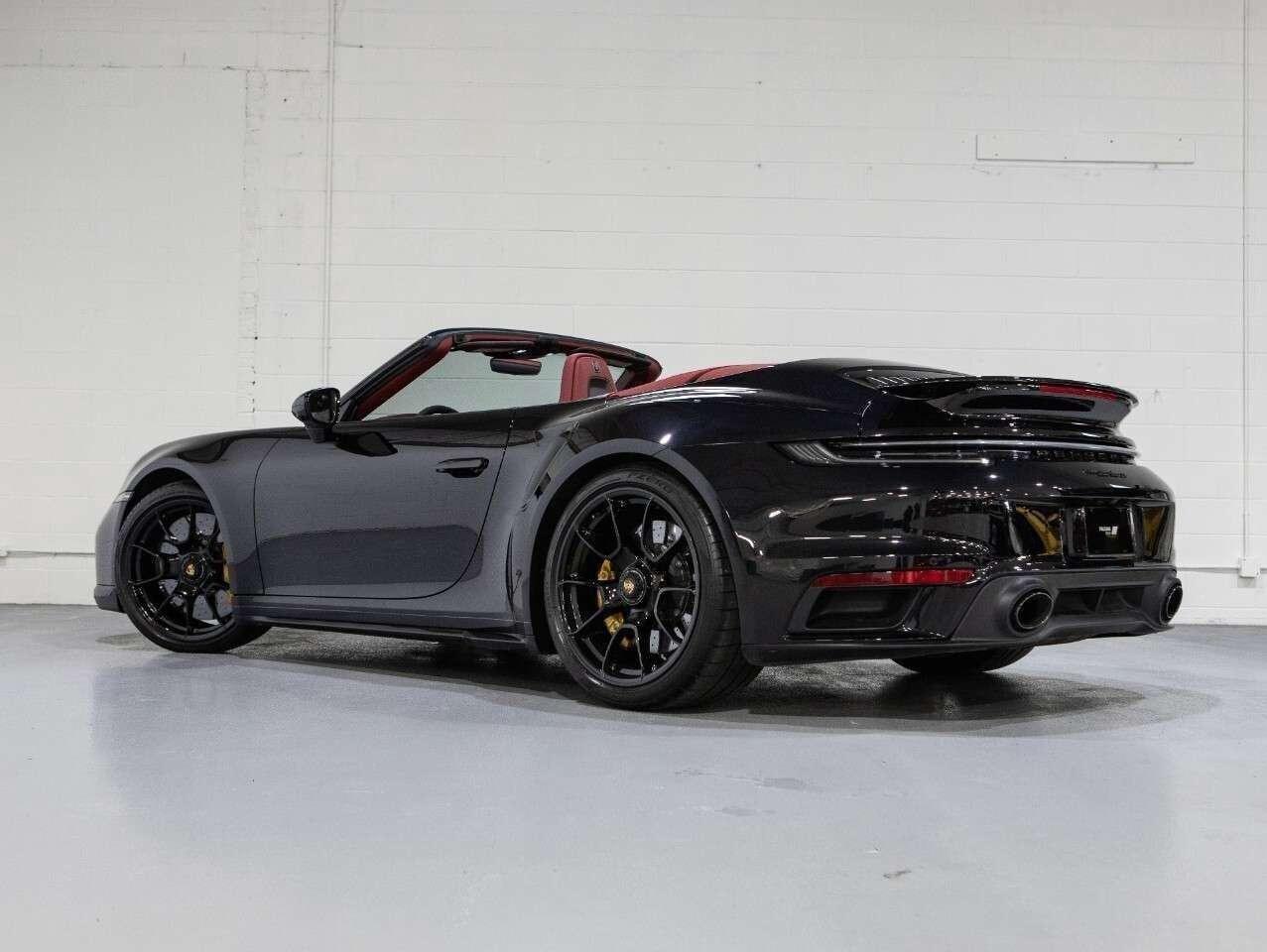 2021 Porsche 911 Turbo S Cabriolet Photo