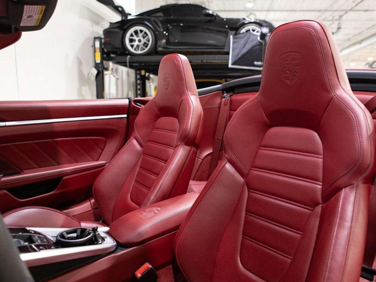 2021 Porsche 911 Turbo S Cabriolet Photo