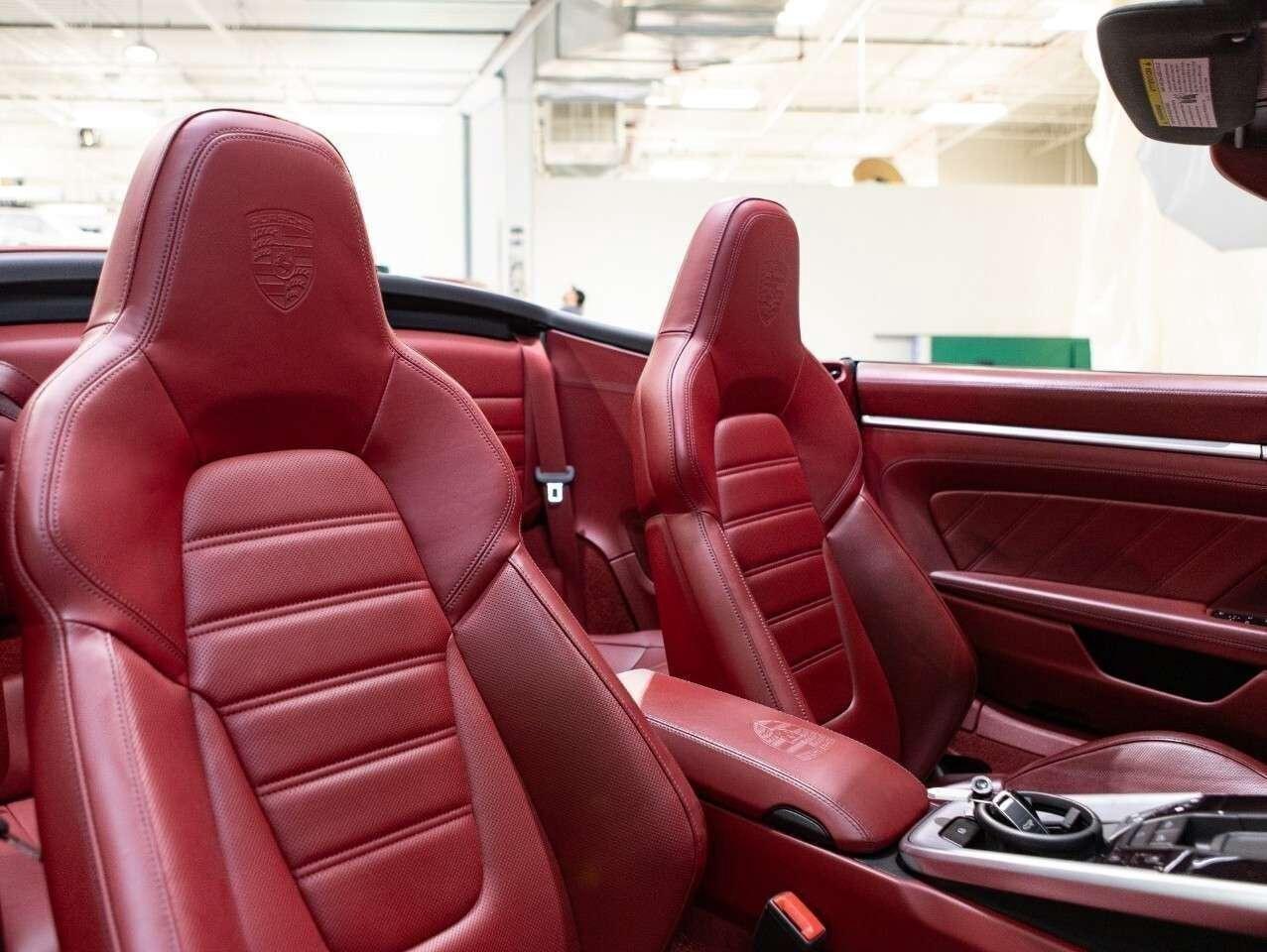 2021 Porsche 911 Turbo S Cabriolet Photo