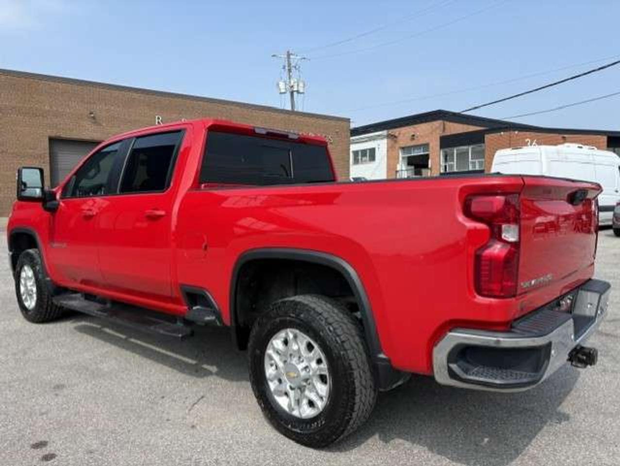 2023 Chevrolet Silverado 2500 LT 4X4 Z71 6.6L DURAMAX DIESEL CREW CAB LEATHER! Photo