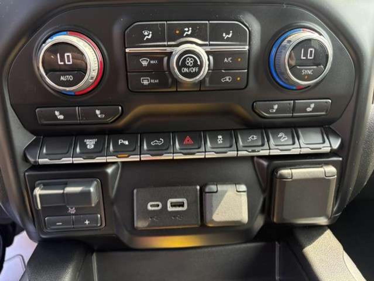 2023 Chevrolet Silverado 2500 LT 4X4 Z71 6.6L DURAMAX DIESEL CREW CAB LEATHER! Photo