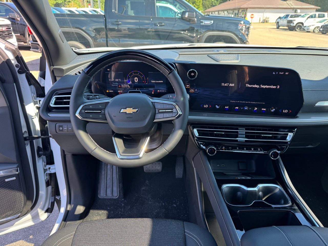 2027 Chevrolet Traverse AWD 4dr LT Photo