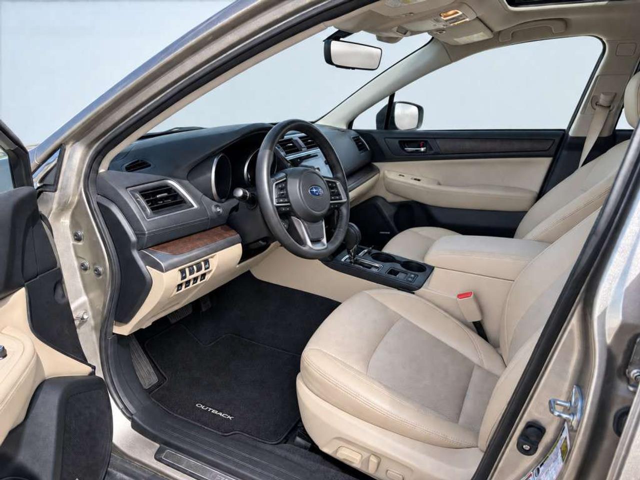 2019 Subaru Outback 3.6R LIMITED AWD / LEATHER / NAVI / SUNROOF / EYESIGHT / HEATED SEATS / BLIND SPOT Photo
