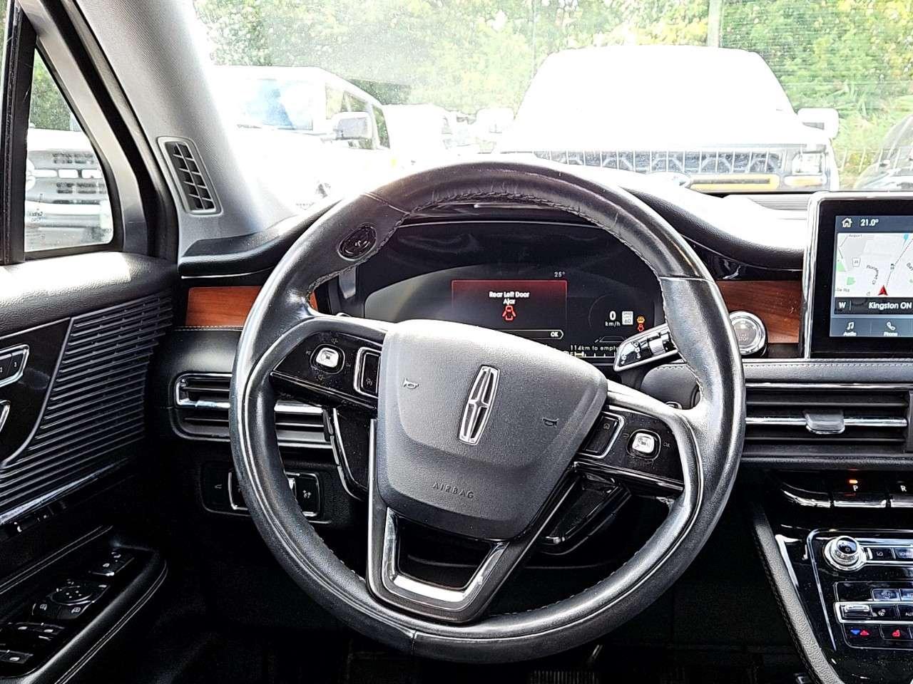 2022 Lincoln Corsair RESERVE   INFINITE BLACK PKG   MOONROOF   AWD Photo
