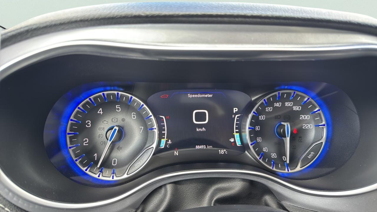 2025 Chrysler Pacifica 7 Passenger, Blind Spot, Sunroof, Power Doors Photo