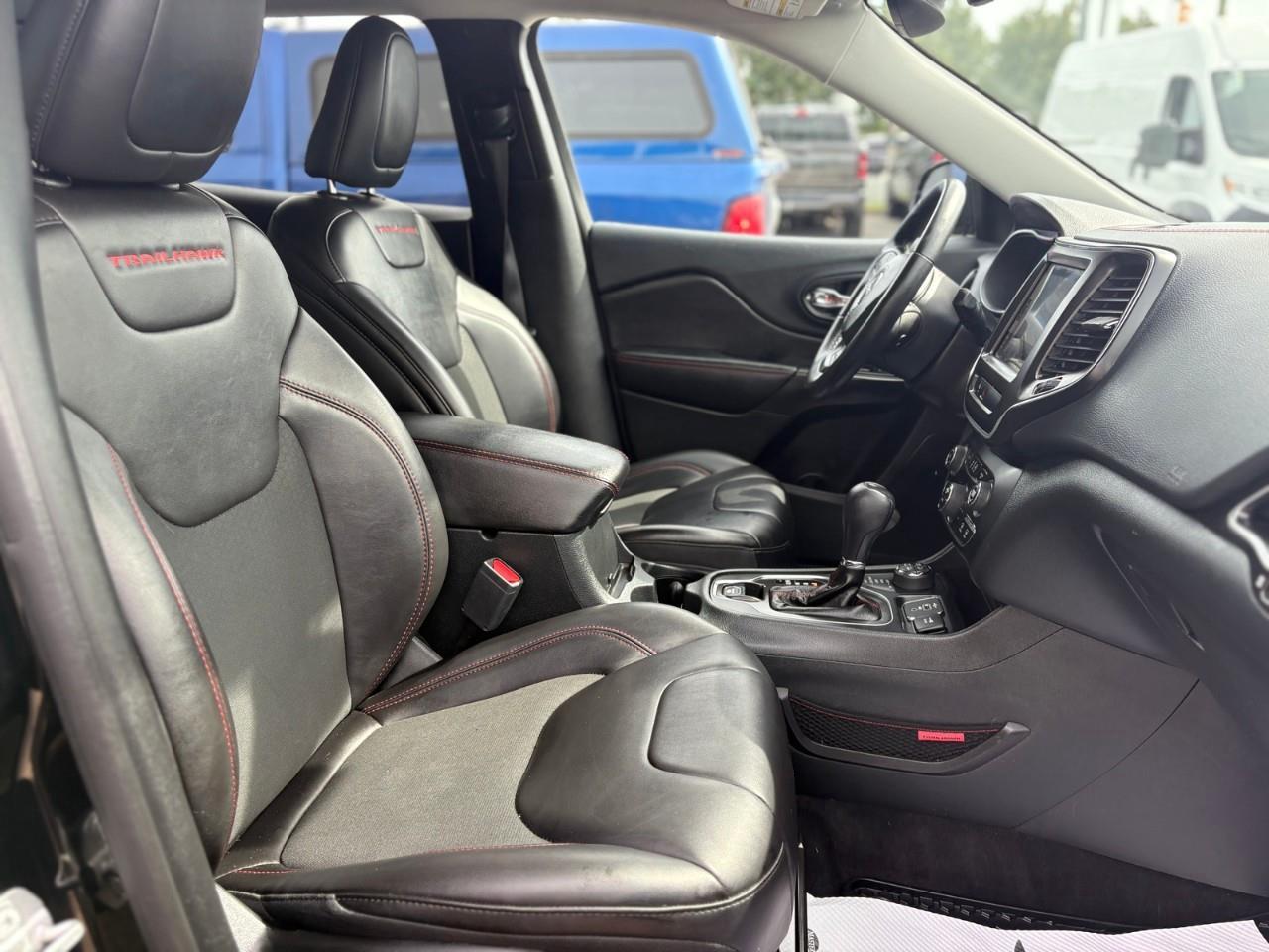 2019 Jeep Cherokee Trailhawk 4dr 4x4 Photo