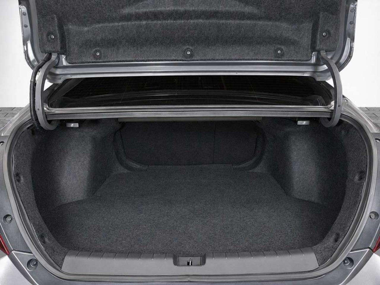 2019 Honda Civic SPORT / SUNROOF / HEATED SEATS / APPLE CARPLAY / BACKUP CAM / ALLOYS Photo