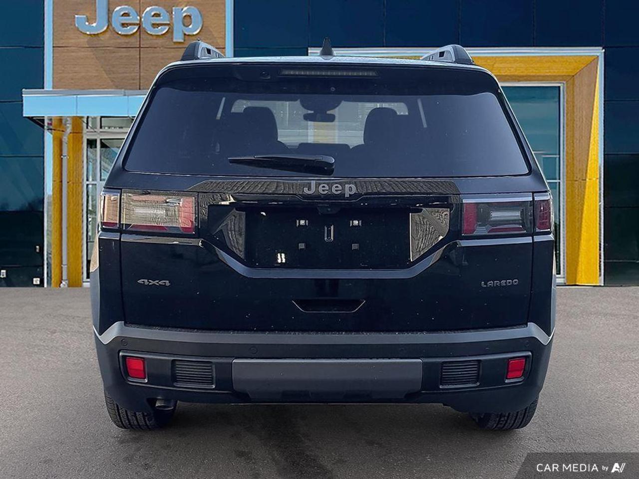 2026 Jeep Cherokee  Photo4