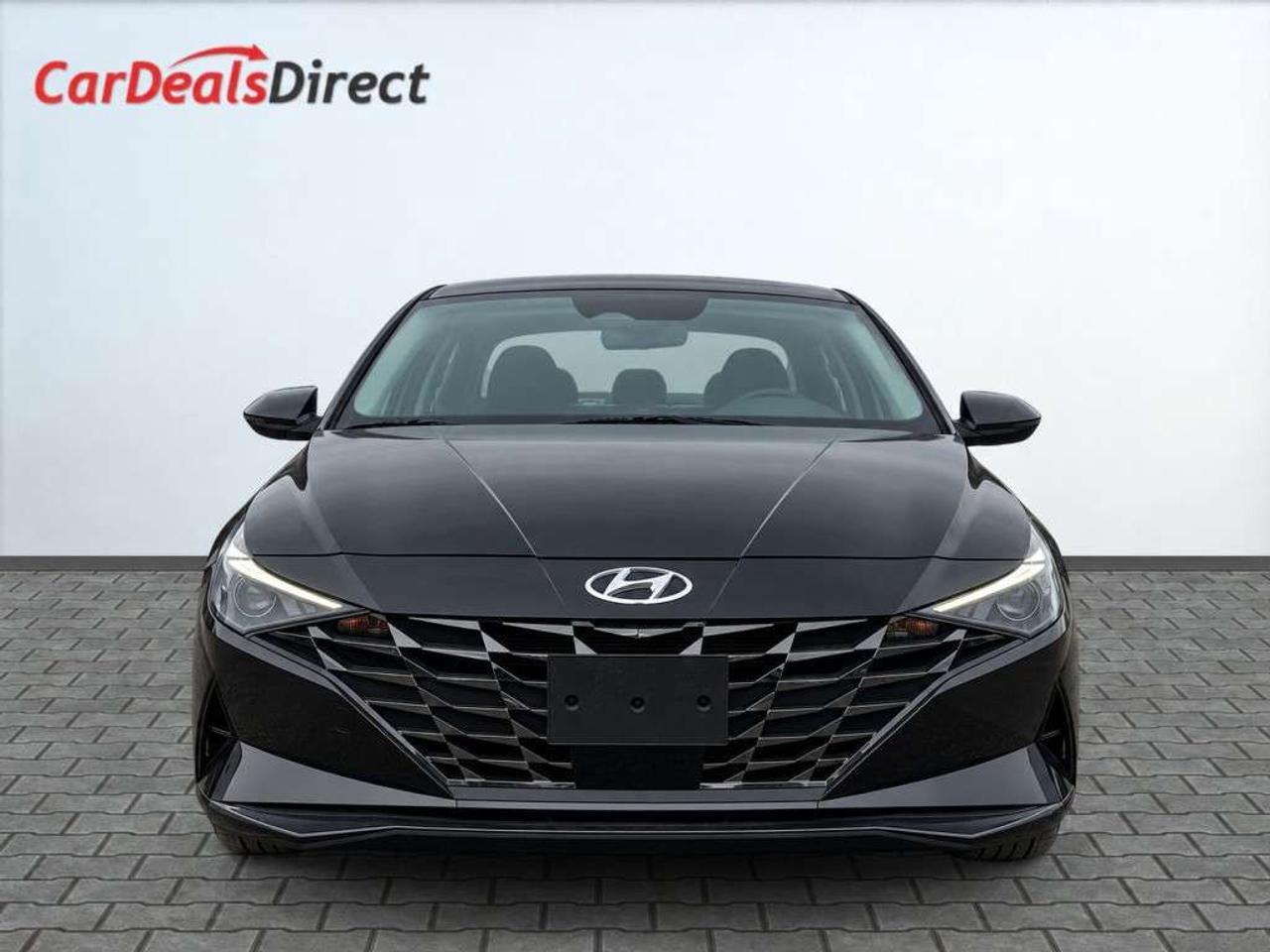 2023 Hyundai Elantra LUXURY / Leather / NAVI / Sunroof / Heated Steering / Adaptive Cruise / Blind Spot / Remote Start Photo