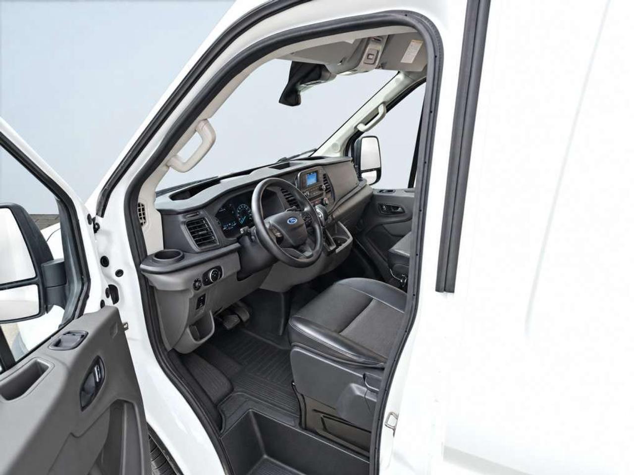 2024 Ford Transit T-250 HIGH ROOF EXTENDED / 3.5L V6 / RWD / Backup Camera /Service Records / Clean carfax Photo
