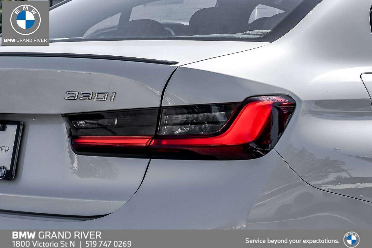 2024 BMW 330 i xDrive 4dr All-Wheel Drive Sedan Photo4