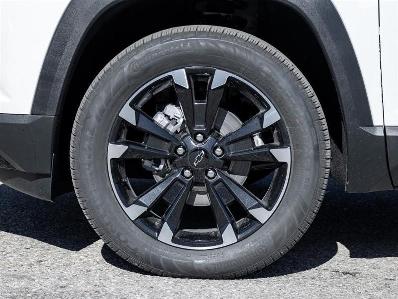 2027 Chevrolet Equinox RS 4dr All-Wheel Drive Photo