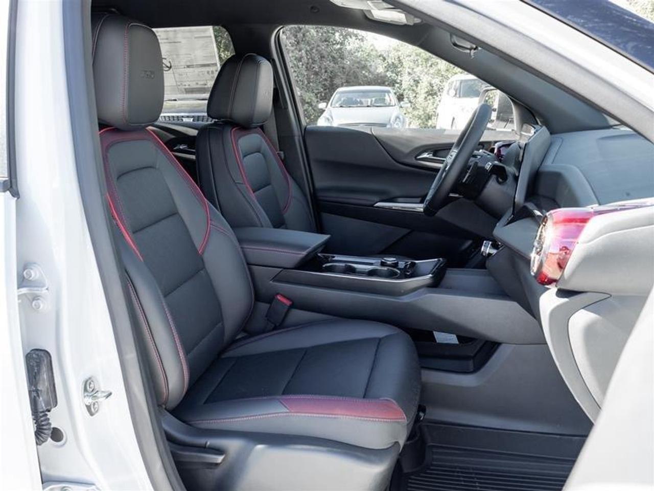2027 Chevrolet Equinox RS 4dr All-Wheel Drive Photo