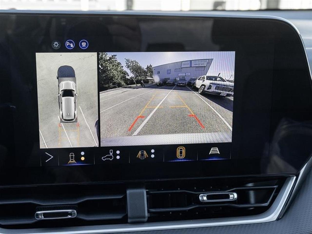 2027 Chevrolet Equinox LT 4dr All-Wheel Drive Photo