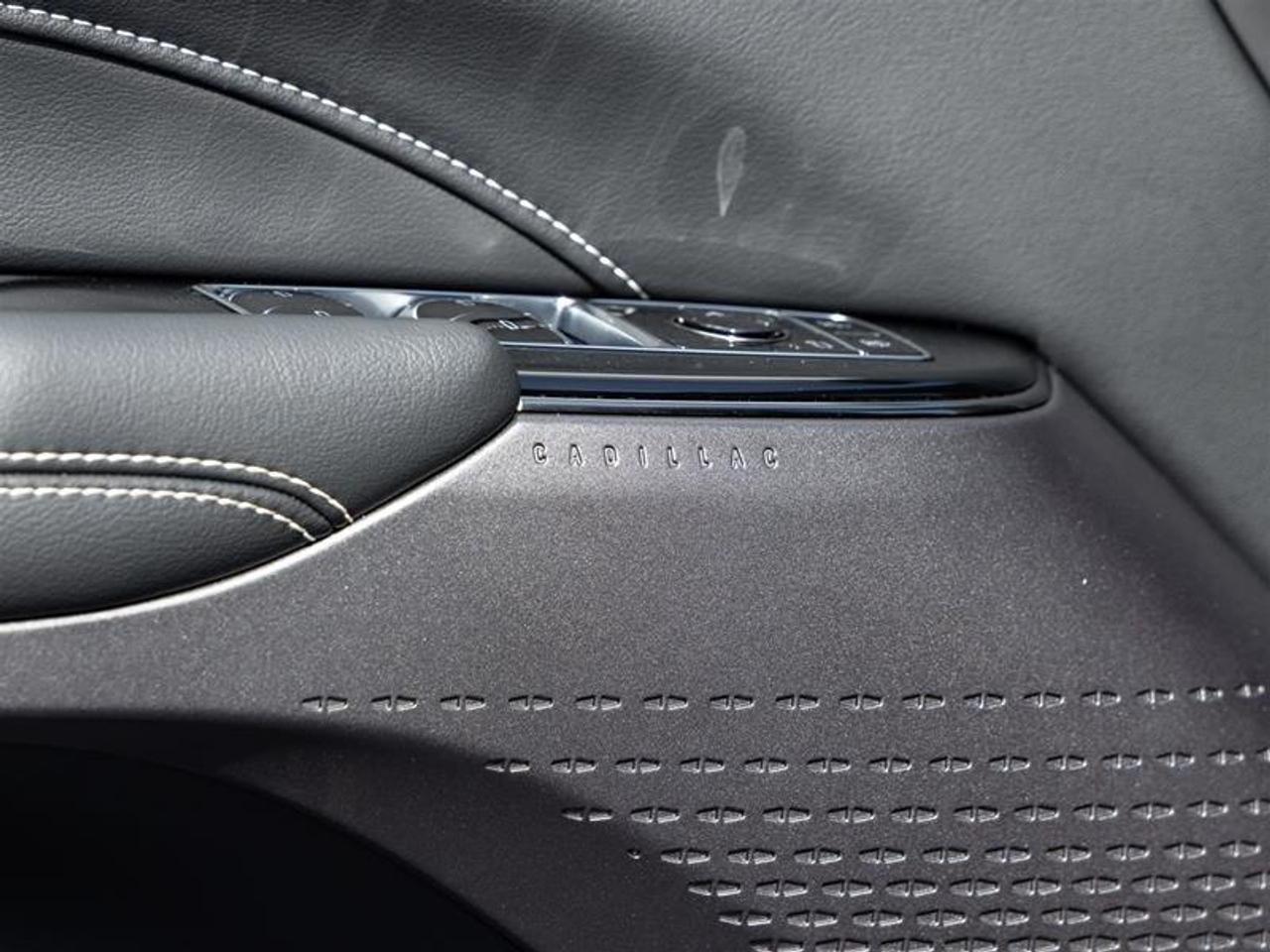 2024 Cadillac LYRIQ Tech w/1SA 4dr Photo