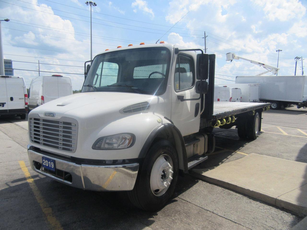 2019 Freightliner M2-106 DIESEL NEW 26FT FLAT DECK WITH TIE STRAP PACKAGE Photo