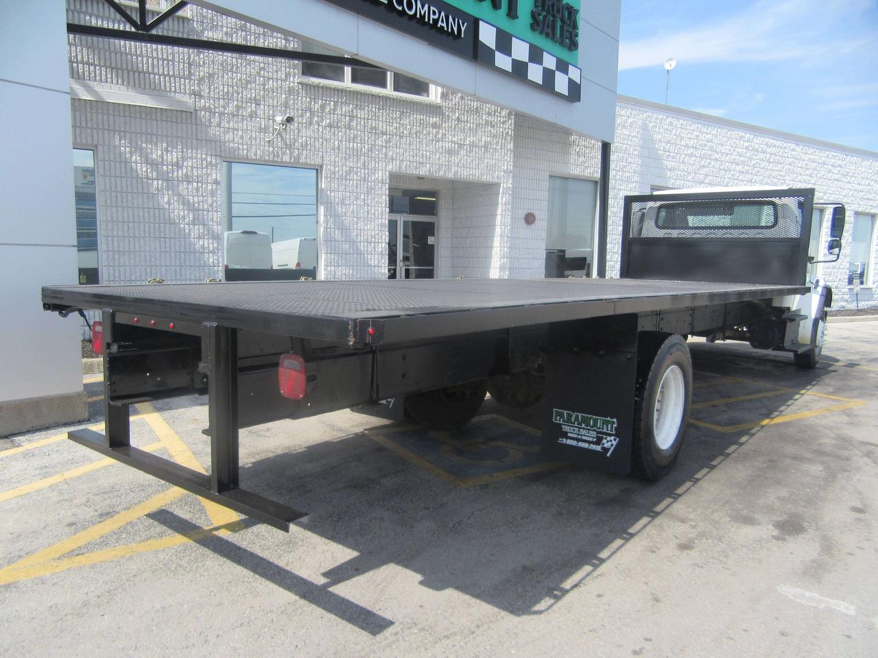 2019 Freightliner M2-106 DIESEL NEW 26FT FLAT DECK WITH TIE STRAP PACKAGE Photo