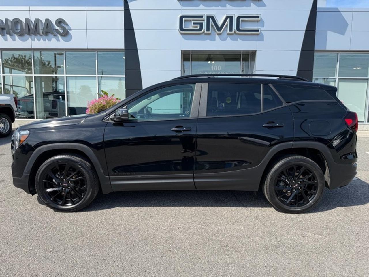 2023 GMC Terrain AWD SLE Photo