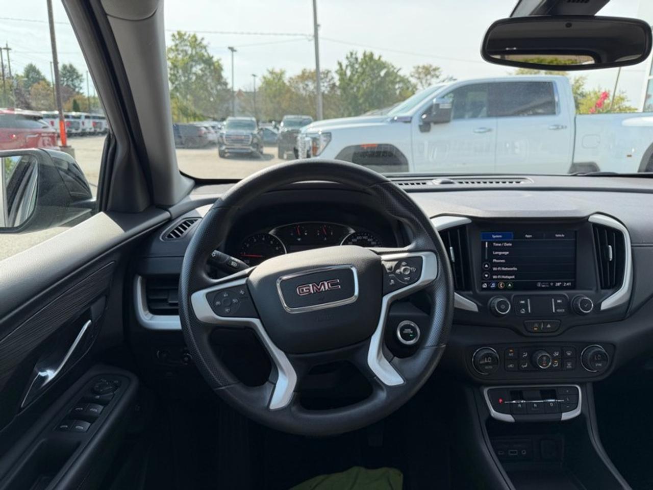 2023 GMC Terrain AWD SLE Photo