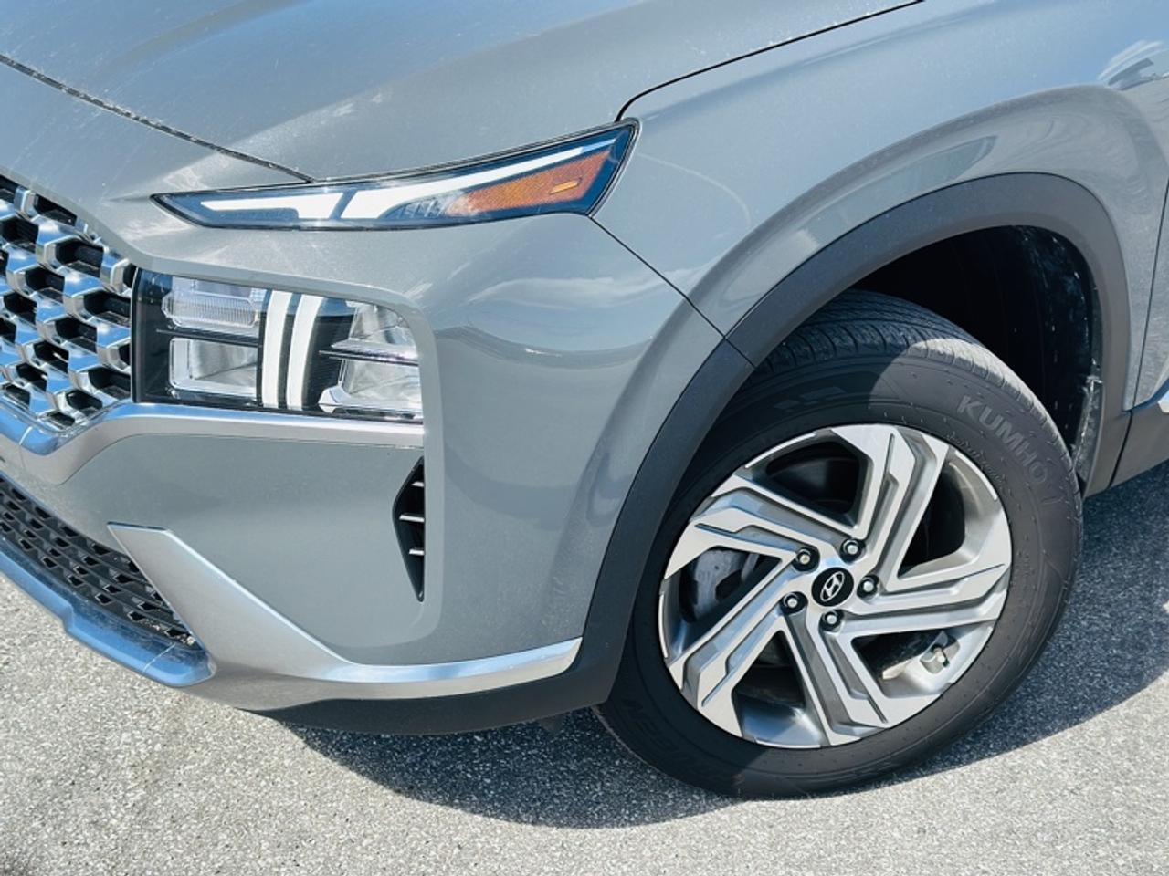 2023 Hyundai Santa Fe Preferred AWD w/Trend Package Photo