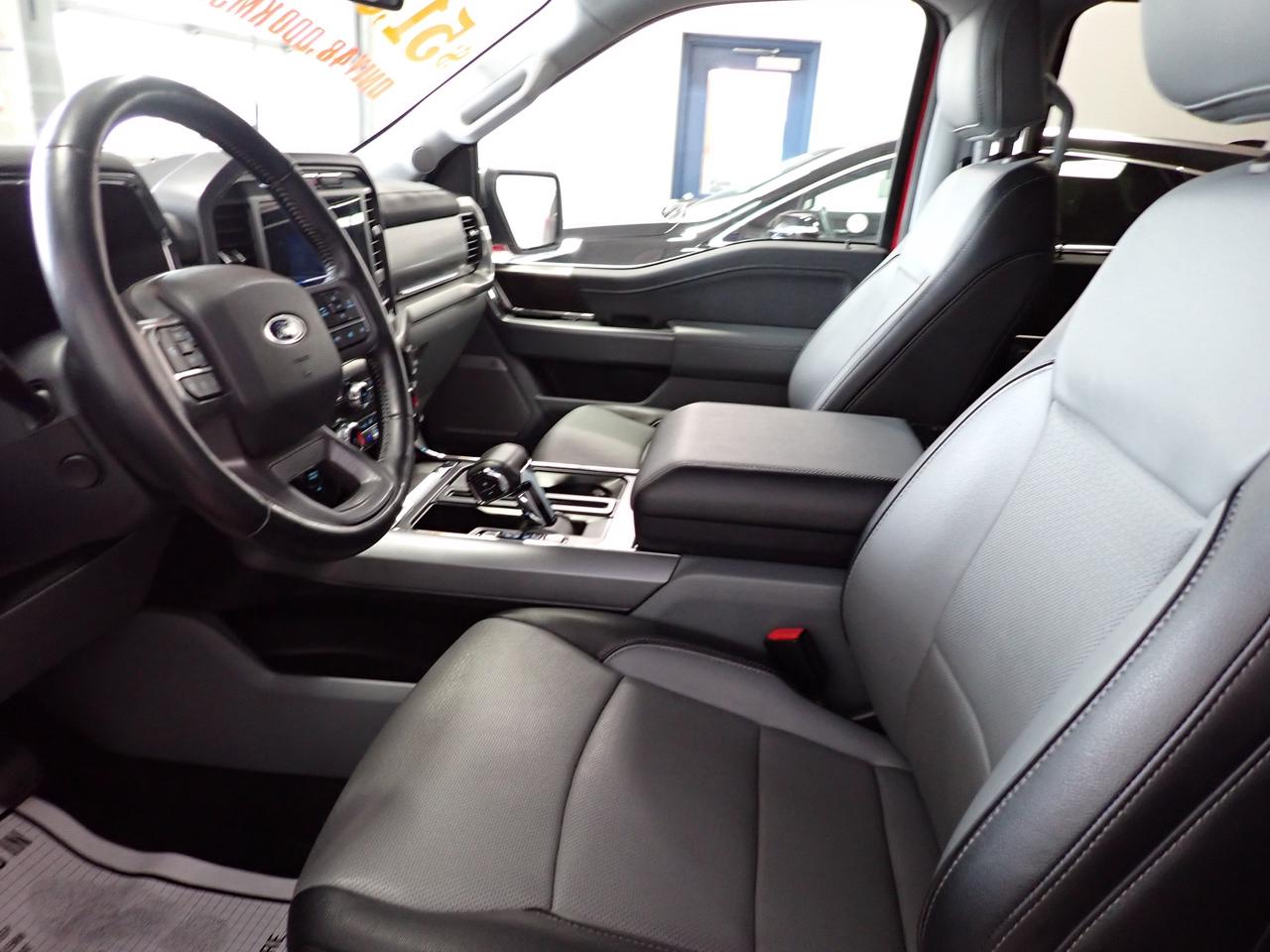 2022 Ford F-150 LARIAT SUPERCREW 5.5 BOX LEATHER NAVI 4WD Photo