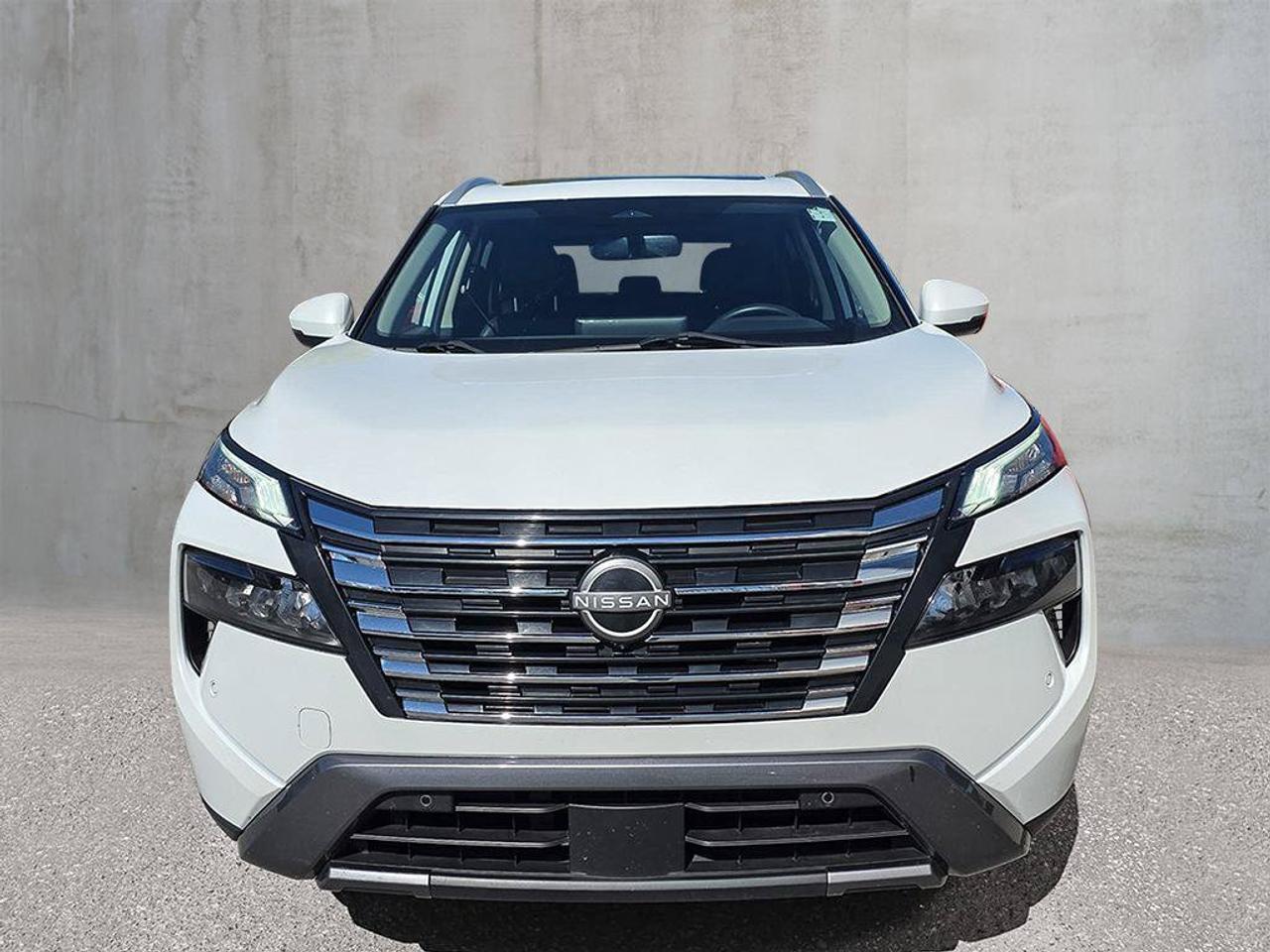 2024 Nissan Rogue SL Photo