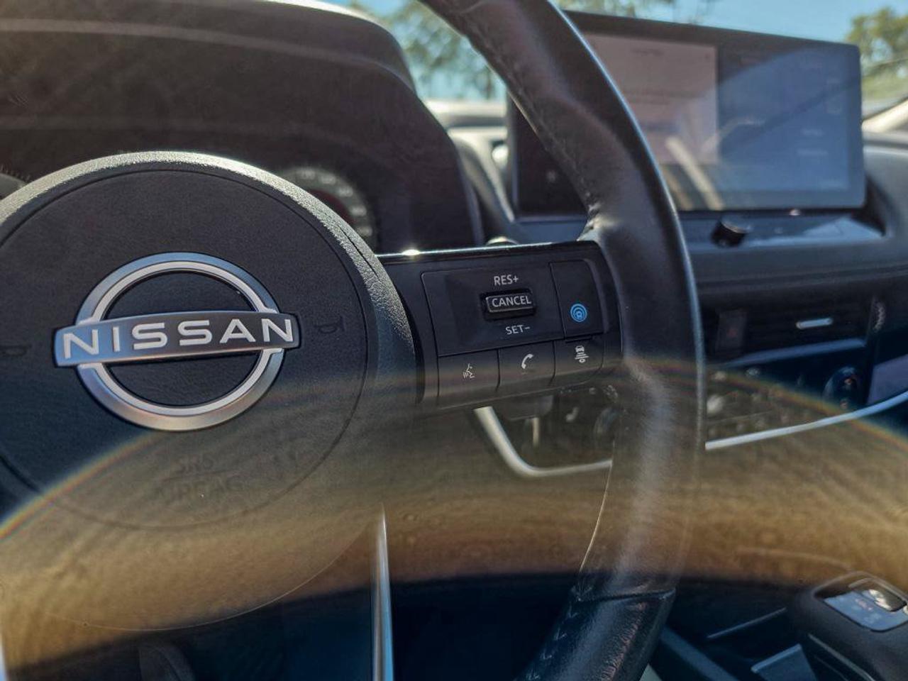 2024 Nissan Rogue SL Photo