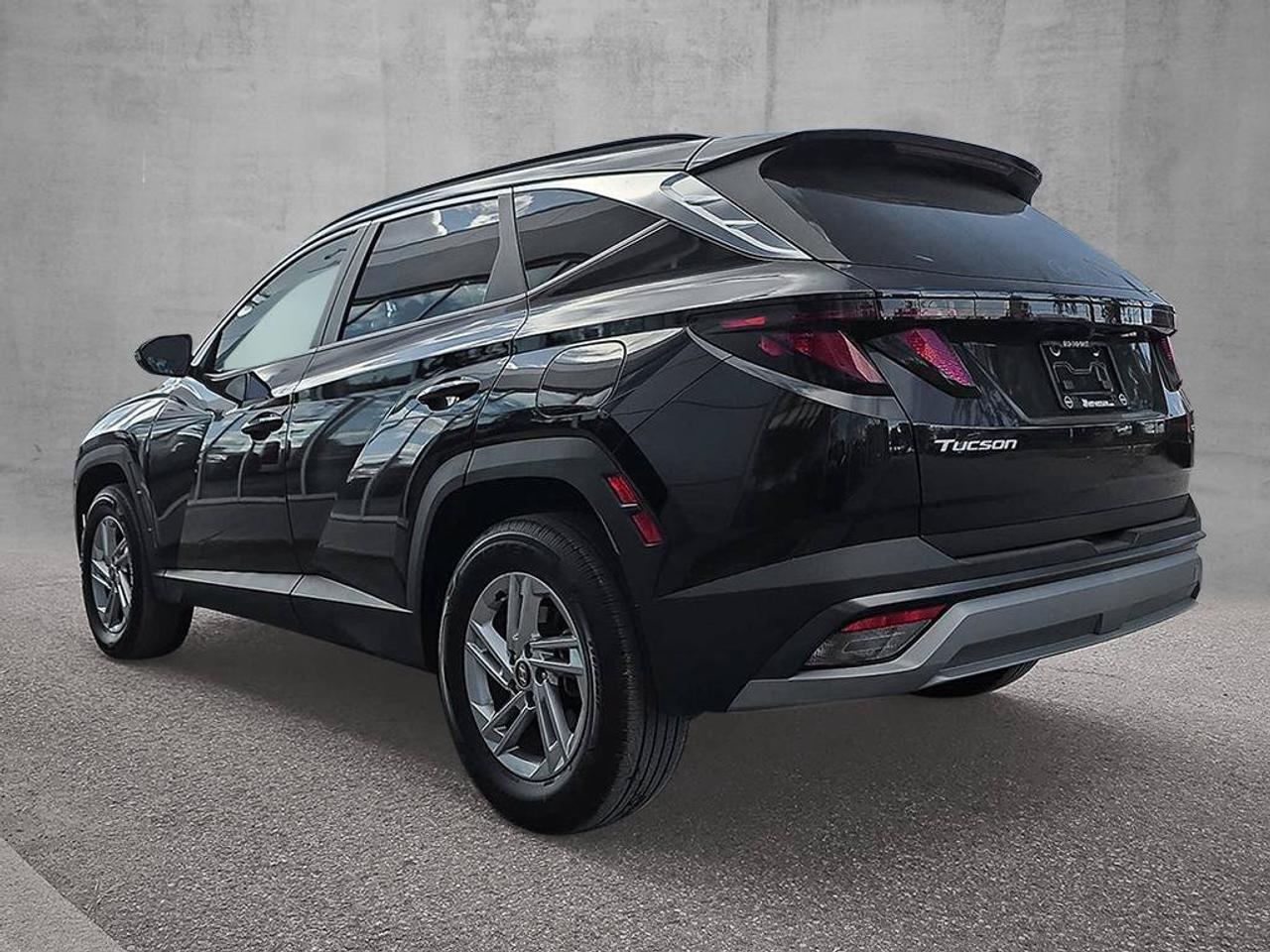 2026 Hyundai Tucson Preferred Photo5
