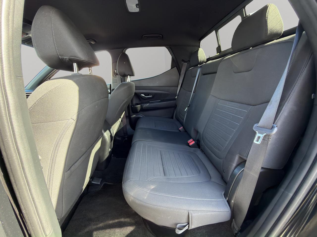 2022 Hyundai Santa Cruz Preferred | 2,268 kg Towing Capacity | Lane keeping assist | Cross-traffic Avoidance | Photo