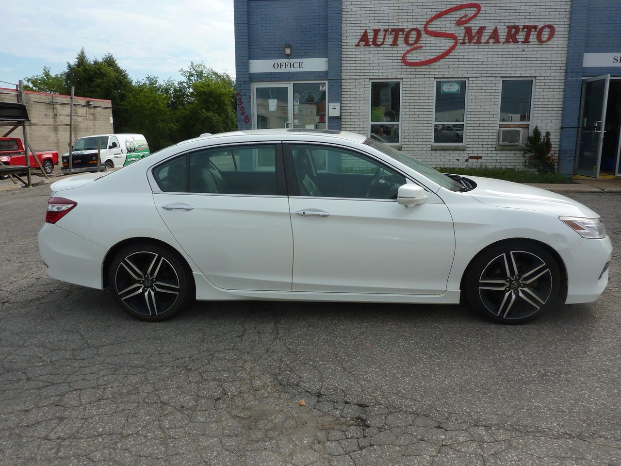 2017 Honda Accord EX Photo3