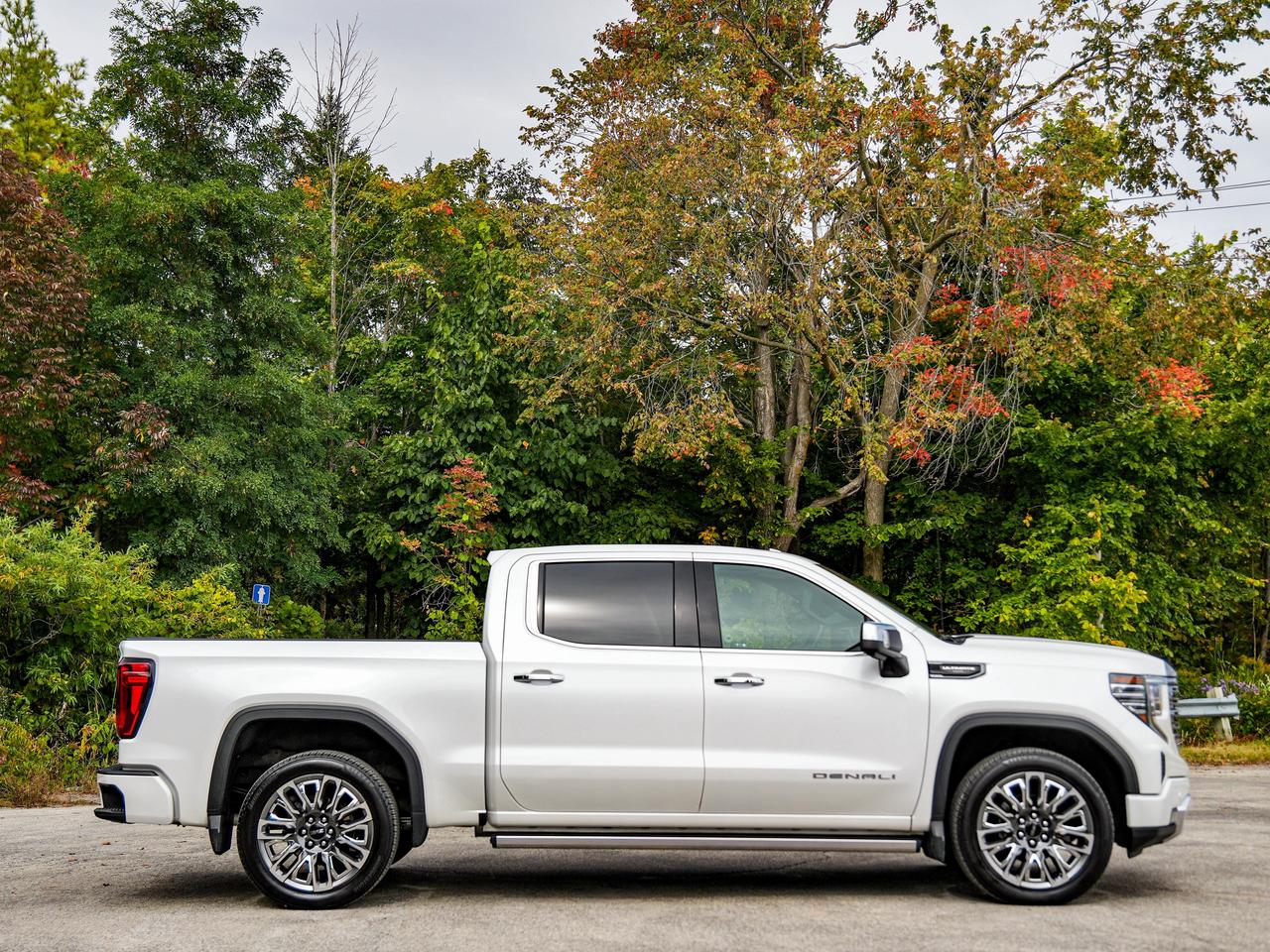 2024 GMC Sierra 1500 Denali Ultimate Photo