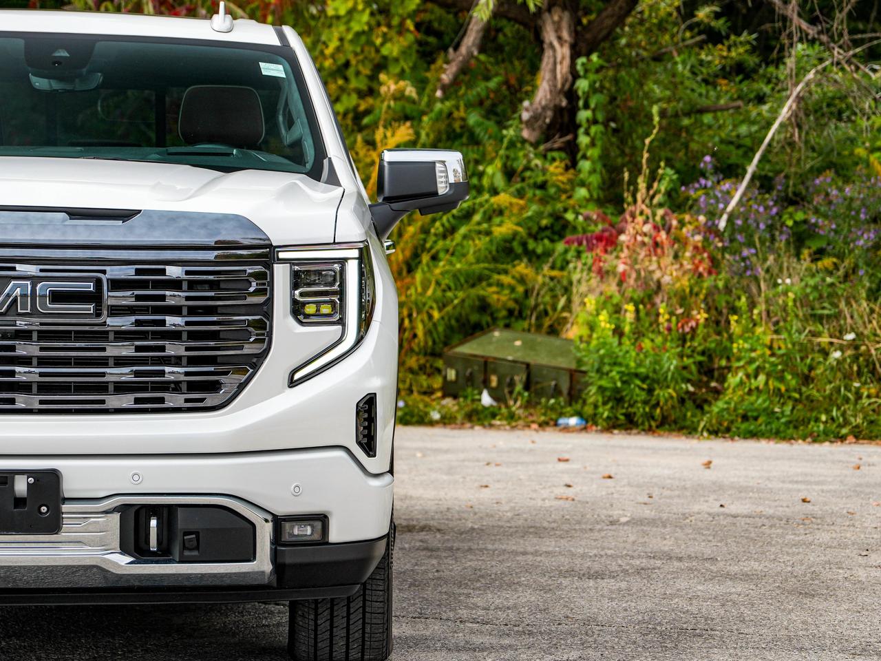 2024 GMC Sierra 1500 Denali Ultimate Photo