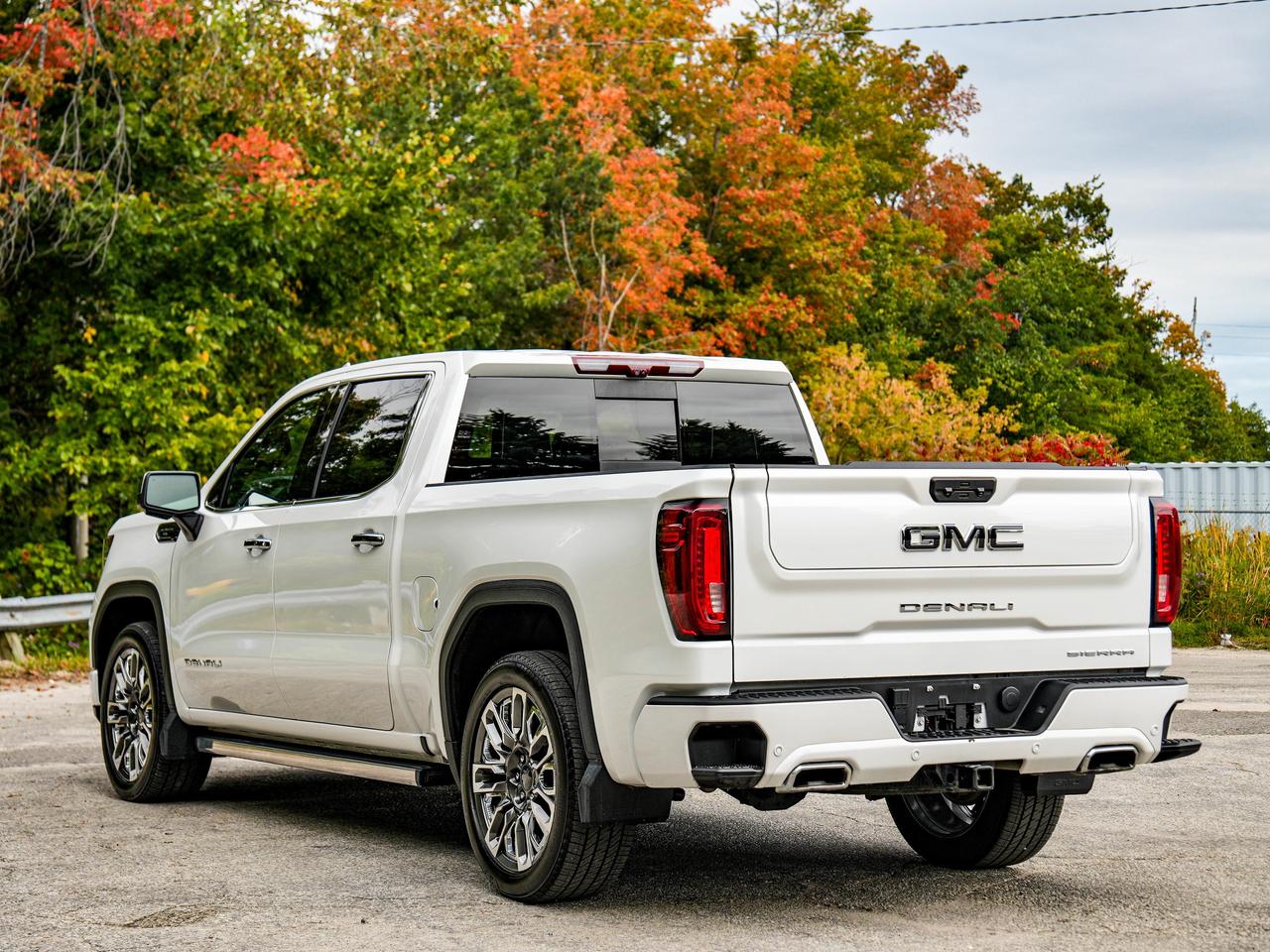 2024 GMC Sierra 1500 Denali Ultimate Photo