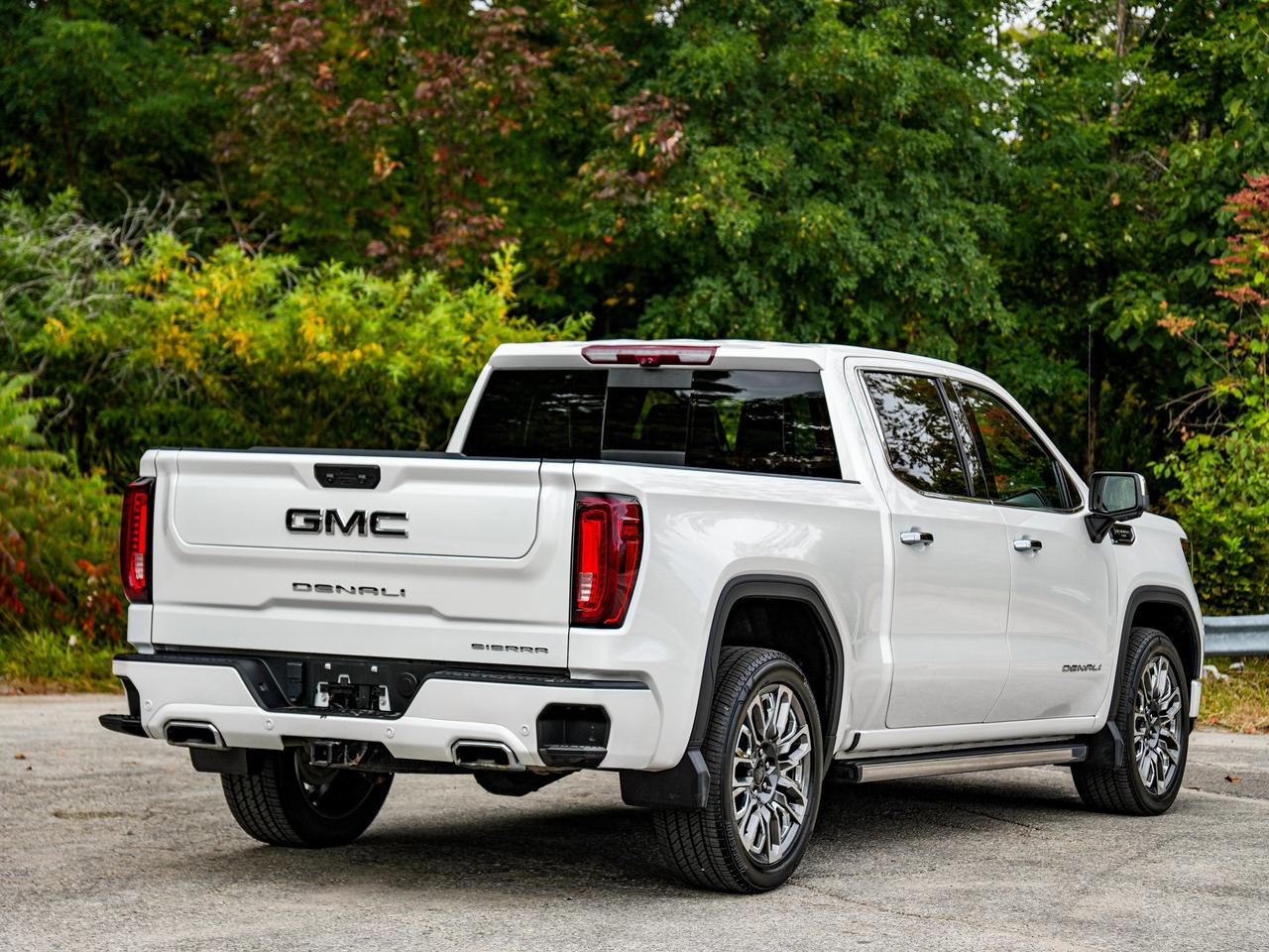 2024 GMC Sierra 1500 Denali Ultimate Photo