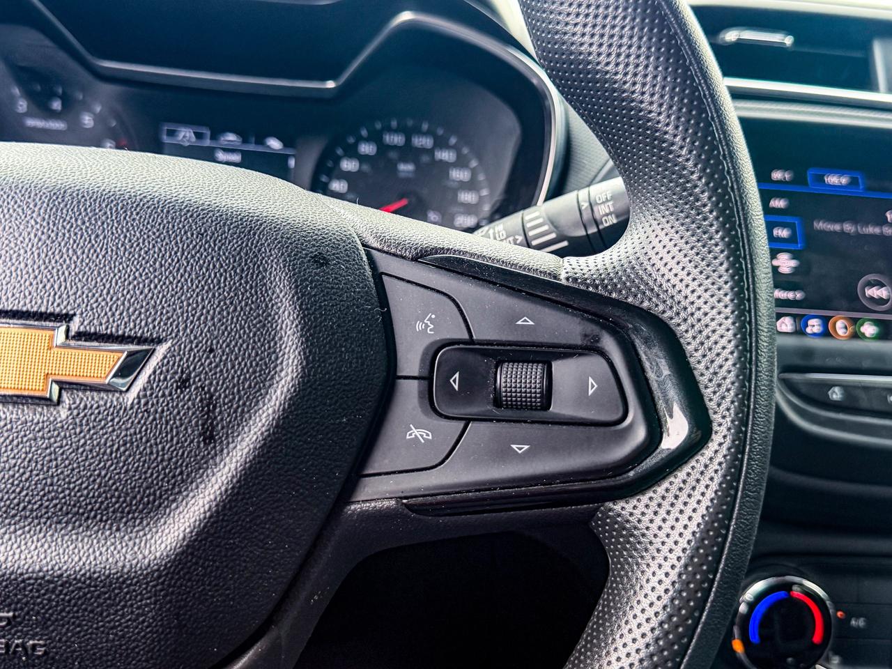 2022 Chevrolet TrailBlazer LT Photo